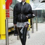 Tia Lee, artista global de C-Pop e icono de la moda, causa sensación en la Semana de la Moda de Londres