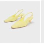 Charles & Keith ofrece zapatos y bolsas que se adecúan a mamá