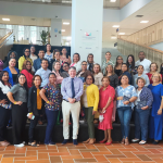 El Colegio Metropolitano de Panamá, AmCham y Glasswing se unen para fortalecer la educación en San Miguelito con el taller 'Herramientas digitales para la enseñanza'