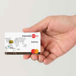 Tarjetas empresariales facilitan el pago de servicios en la gestión de facturas, según Edenred